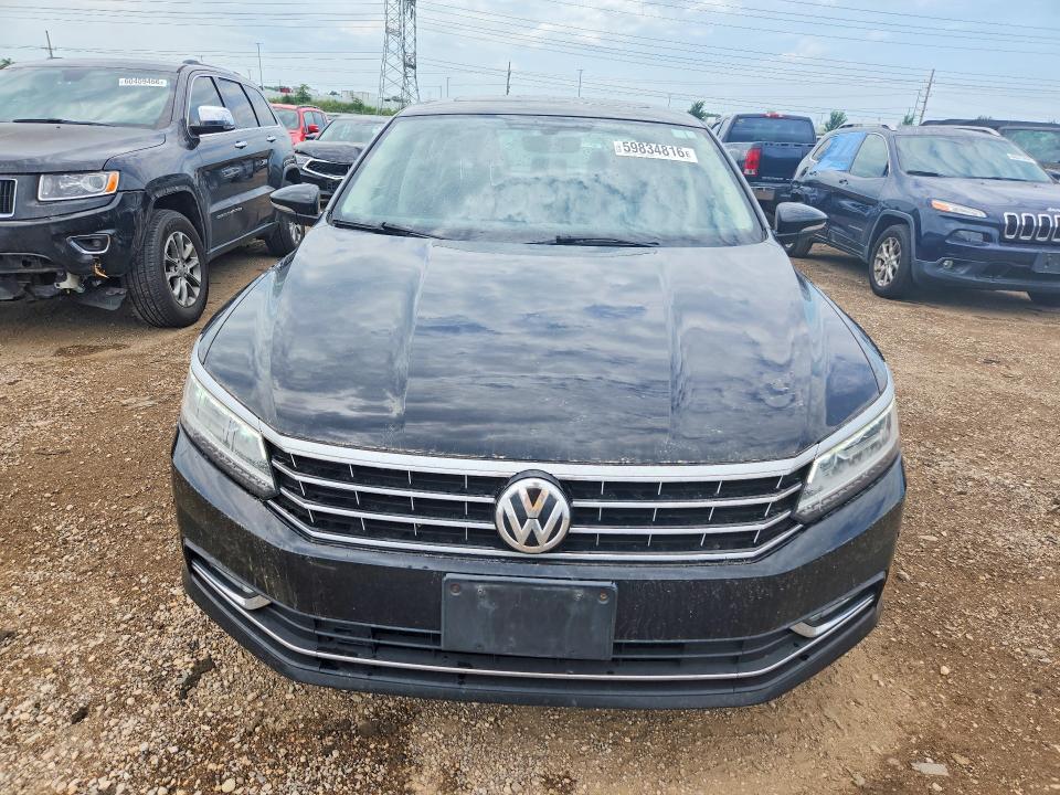 59834816 :رقم المزاد ، 1VWBS7A3XGC053623 vin ، 2016 Volkswagen Passat مزاد بيع