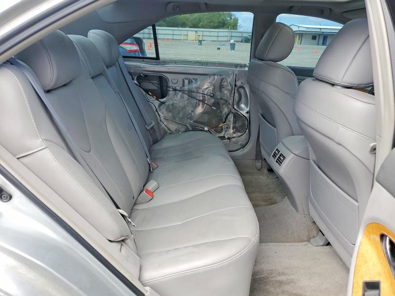 60178766 :رقم المزاد ، 4T1BE46K27U075128 vin ، 2007 Toyota Camry مزاد بيع
