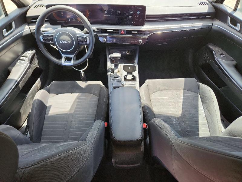 2025 Kia K5 მანქანა იყიდება აუქციონზე, vin: KNAG24J75S5316198, აუქციონის ნომერი: 60556406
