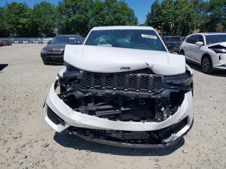 Продаж на аукціоні авто 2025 Jeep Grand Cherokee, vin: 1C4RJHBG6SC339991, номер лоту: 61068636