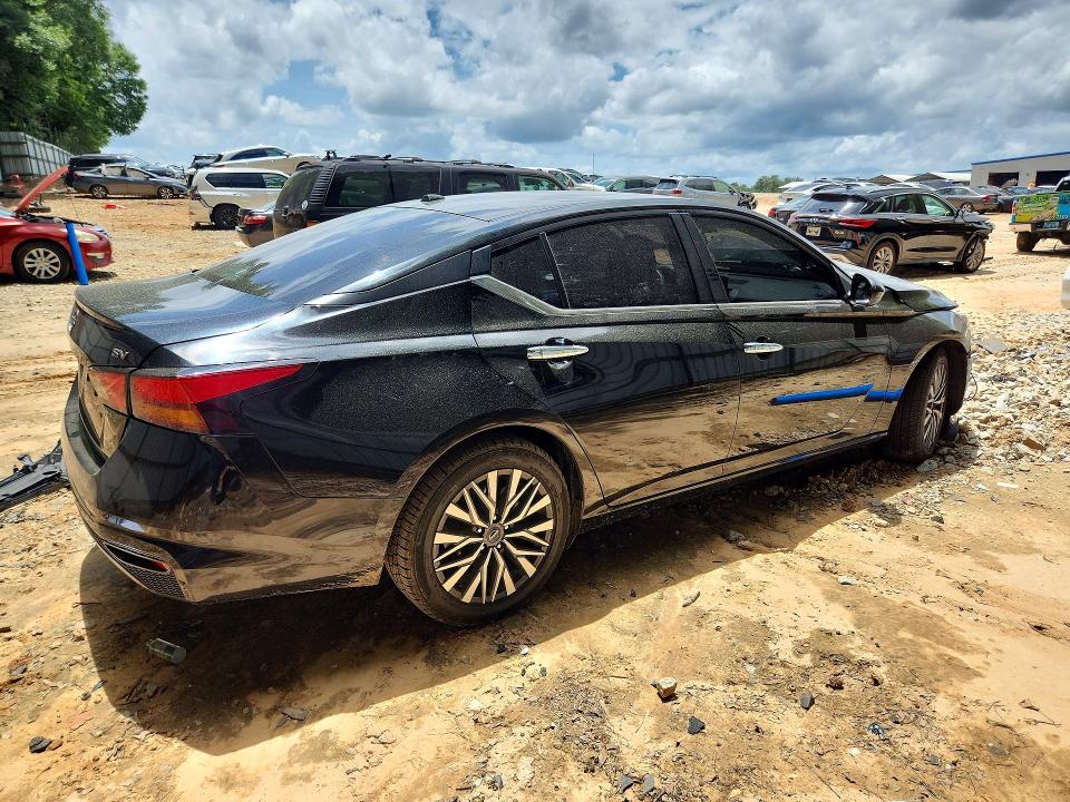 2023 Nissan Altima მანქანა იყიდება აუქციონზე, vin: 1N4BL4DV5PN347260, აუქციონის ნომერი: 61872116