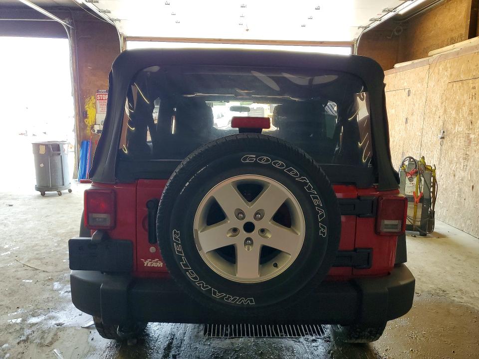 60806376 :رقم المزاد ، 1J4BA3H18BL537327 vin ، 2011 Jeep Wrangler Unlimited مزاد بيع
