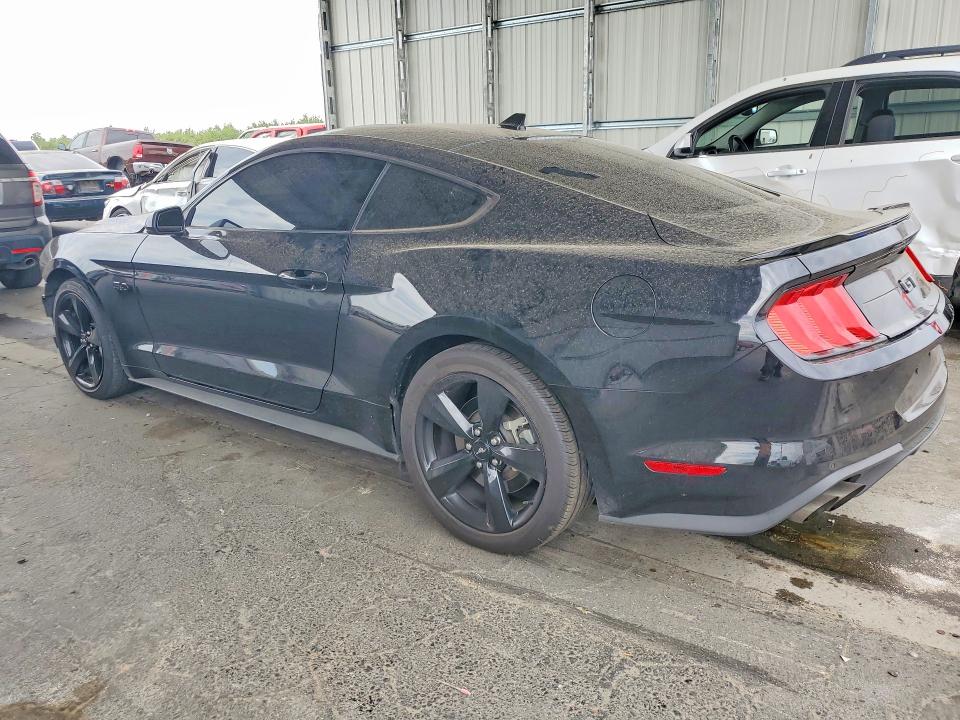 60512066 :رقم المزاد ، 1FA6P8CF4M5137915 vin ، 2021 Ford Mustang مزاد بيع