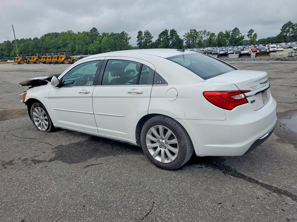 Продажа на аукционе авто 2014 Chrysler 200, vin: 1C3CCBBGXEN204393, номер лота: 60963716
