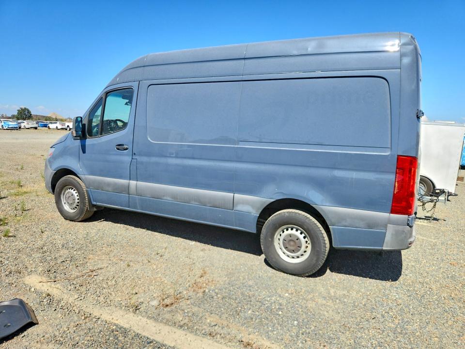 59807666 :رقم المزاد ، WD4PF0CD9KP034482 vin ، 2019 Mercedes-benz Sprinter مزاد بيع