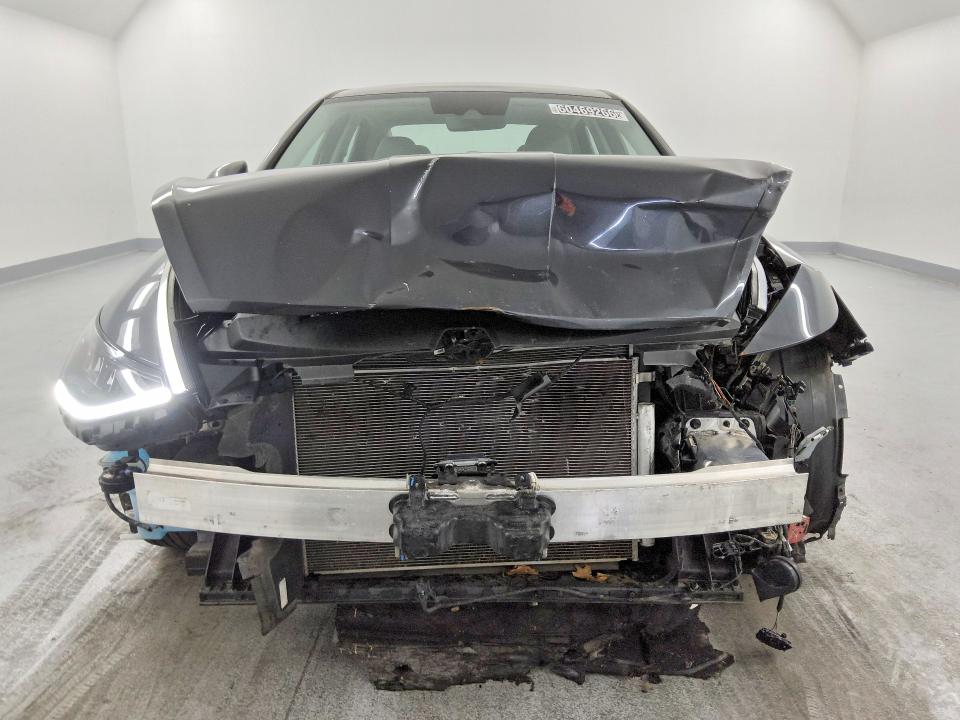 Продажа на аукционе авто 2020 Hyundai Sonata, vin: 5NPEG4JA3LH000808, номер лота: 60469266