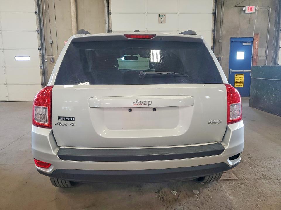 2012 Jeep Compass მანქანა იყიდება აუქციონზე, vin: 1C4NJDEB2CD572558, აუქციონის ნომერი: 63199356