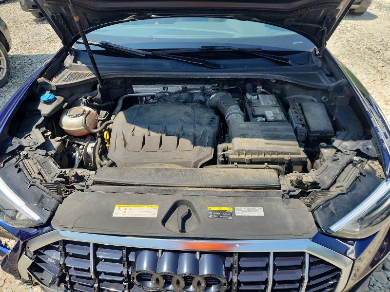 62209616 :رقم المزاد ، WA1DECF38M1017080 vin ، 2021 Audi Q3 مزاد بيع