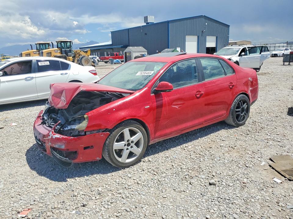 Auction sale of the 2010 Volkswagen Jetta, vin: 3VWRA7AJ4AM052621, lot number: 76295465