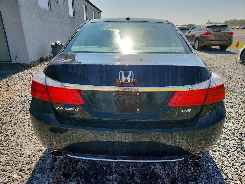 Продажа на аукционе авто 2013 Honda Accord, vin: 1HGCR3F80DA011308, номер лота: 61413076