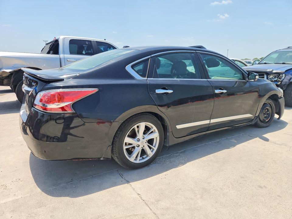 Продаж на аукціоні авто 2015 Nissan Altima, vin: 1N4AL3AP6FC457627, номер лоту: 61900276