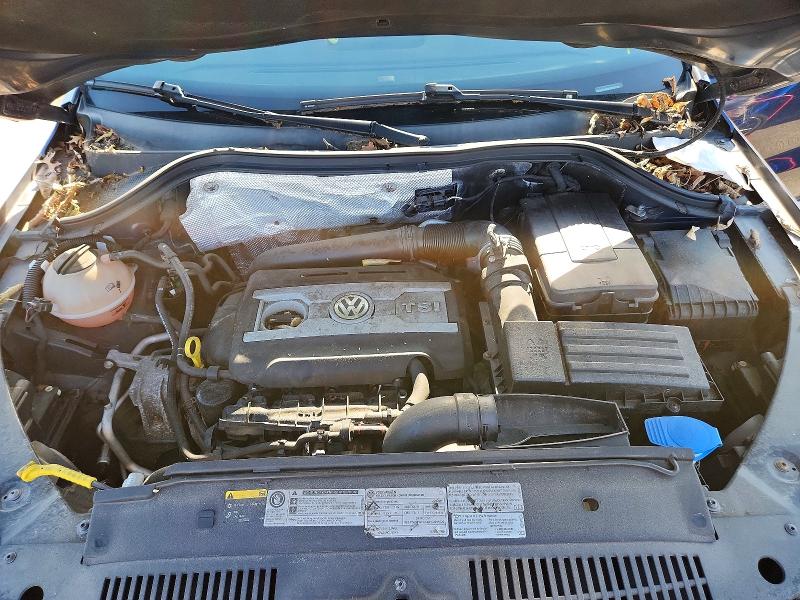 62326066 :رقم المزاد ، WVGBV7AX8GW097353 vin ، 2016 Volkswagen Tiguan مزاد بيع