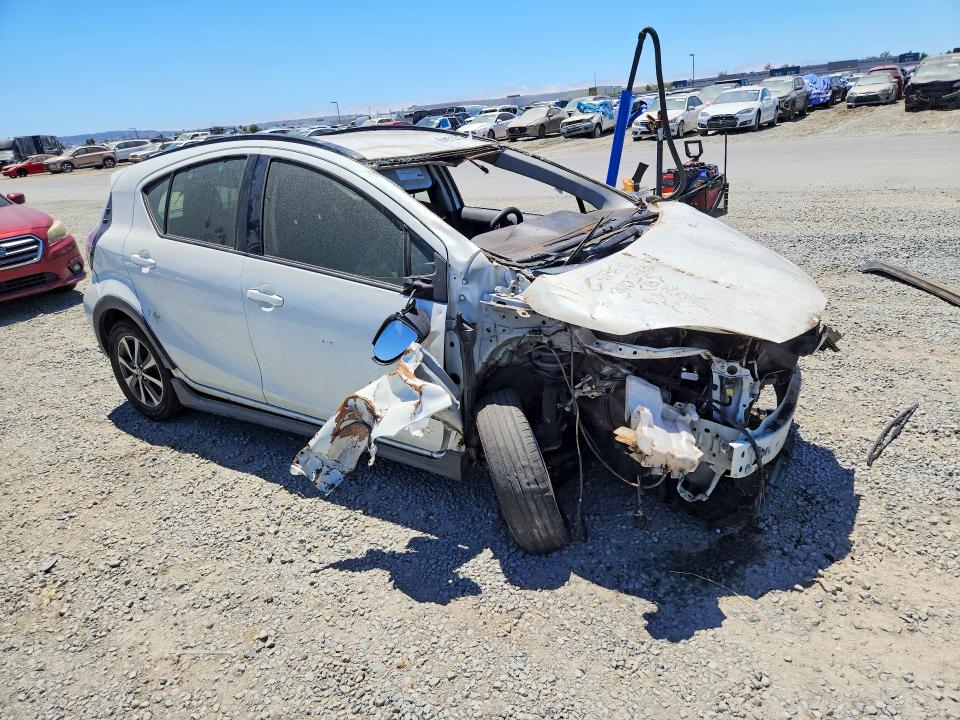 2018 Toyota Prius C მანქანა იყიდება აუქციონზე, vin: JTDKDTB3XJ1612272, აუქციონის ნომერი: 61971506