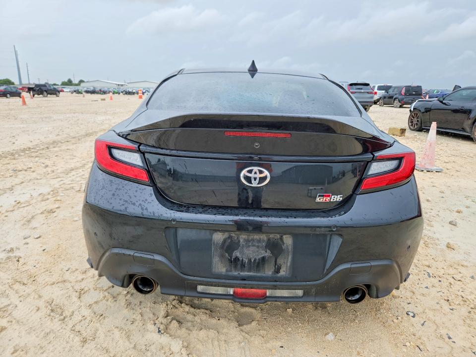 60768146 :رقم المزاد ، JF1ZNBF11P8763070 vin ، 2023 Toyota Gr 86 مزاد بيع