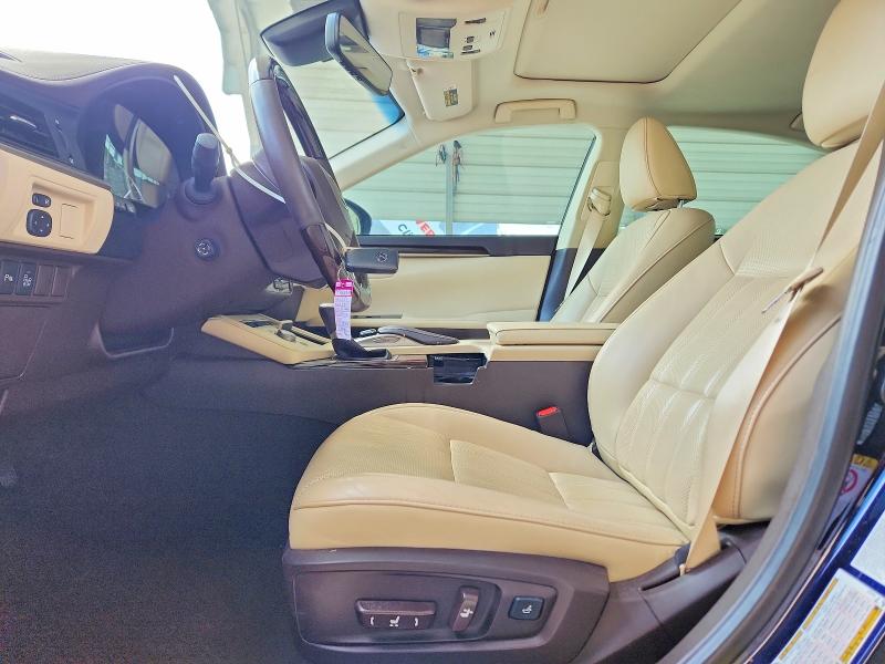Продажа на аукционе авто 2017 Lexus Es, vin: 58ABK1GG2HU038351, номер лота: 62908466