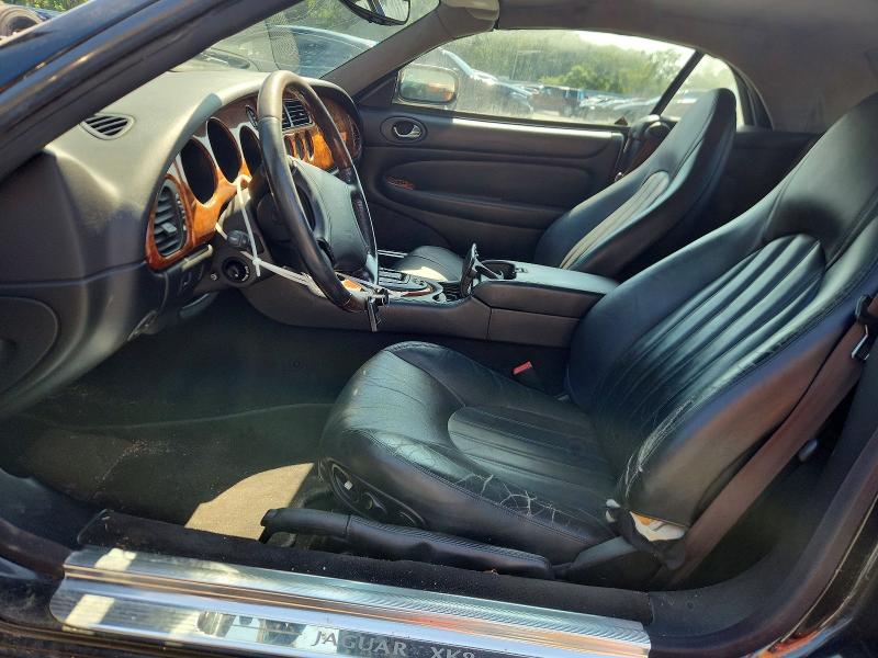 61687306 :رقم المزاد ، SAJGX204XXC041884 vin ، 1999 Jaguar Xk8 مزاد بيع