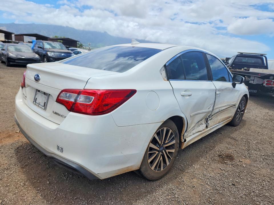 59682866 :رقم المزاد ، 4S3BNAF6XJ3023457 vin ، 2018 Subaru Legacy مزاد بيع