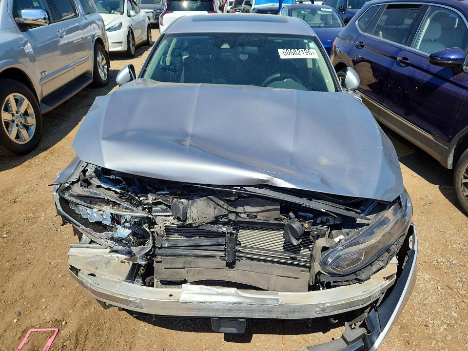 Продажа на аукционе авто 2018 Honda Accord, vin: 1HGCV1F40JA080329, номер лота: 60682196
