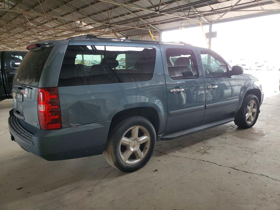 2008 Chevrolet Suburban მანქანა იყიდება აუქციონზე, vin: 3GNFC16088G209225, აუქციონის ნომერი: 61366976