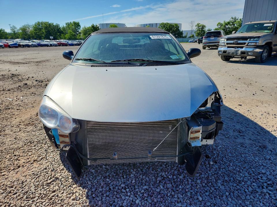 Auction sale of the 2004 Chrysler Sebring, vin: 1C3EL55RX4N175502, lot number: 61391876