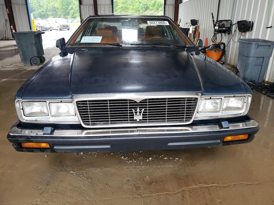 1984 Maserati Quattroporte მანქანა იყიდება აუქციონზე, vin: ZAMBC110XEA305054, აუქციონის ნომერი: 60273806