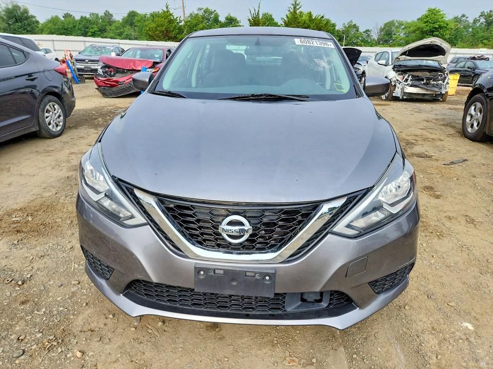 Продажа на аукционе авто 2018 Nissan Sentra, vin: 3N1AB7AP1JY348578, номер лота: 60821396