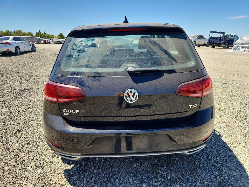 Продаж на аукціоні авто 2018 Volkswagen Golf, vin: 3VWG17AU4JM282029, номер лоту: 61995066
