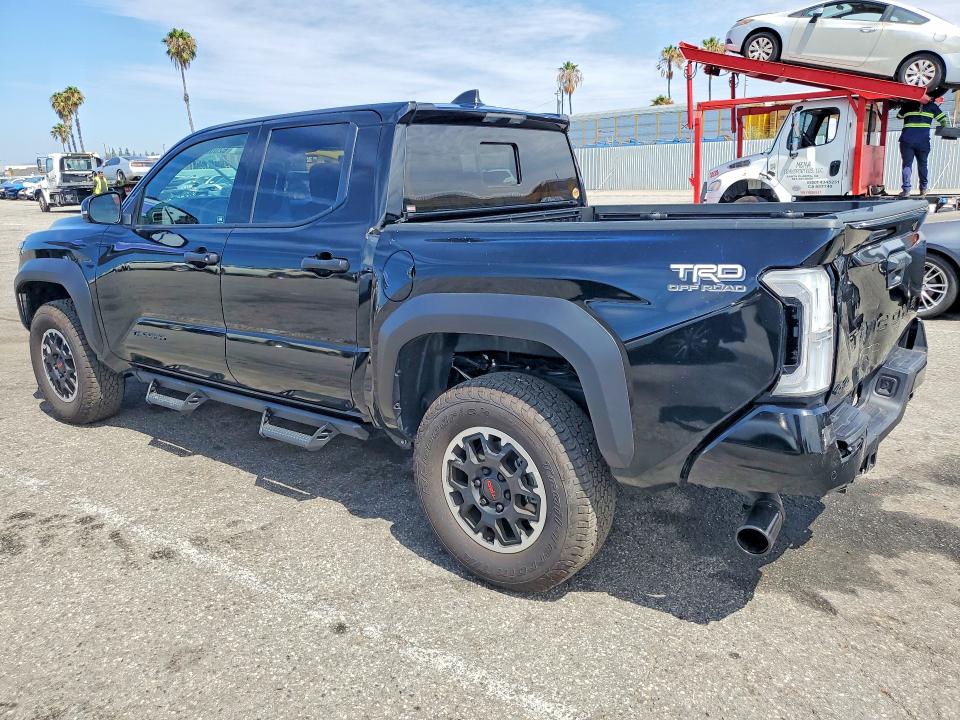 Продажа на аукционе авто 2025 Toyota Tacoma, vin: 3TMLB5JN0SM200925, номер лота: 62052196