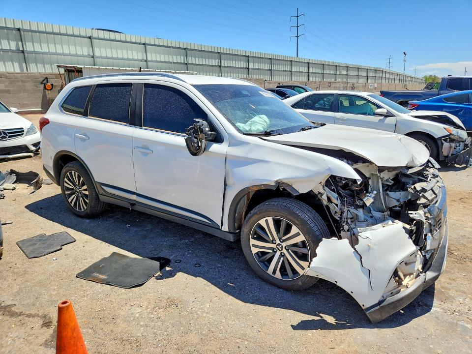 Продаж на аукціоні авто 2020 Mitsubishi Outlander, vin: JA4AZ3A30LZ024636, номер лоту: 60467236