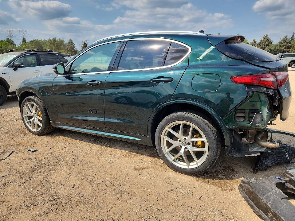 Продаж на аукціоні авто 2021 Alfa Romeo Stelvio, vin: ZASPAKBNXM7D00195, номер лоту: 61140136