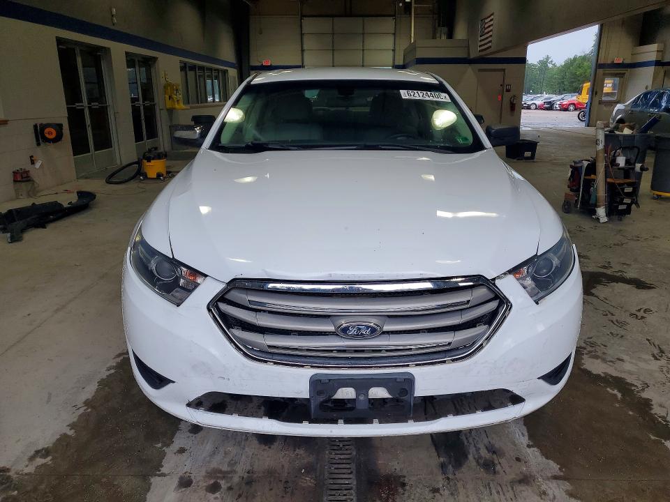 Продажа на аукционе авто 2016 Ford Taurus, vin: 1FAHP2D85GG157167, номер лота: 62124406