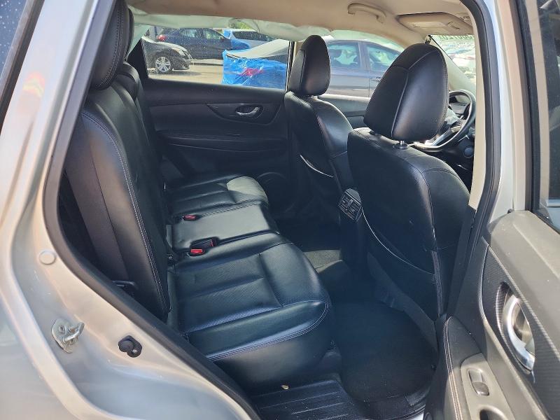 Продаж на аукціоні авто 2018 Nissan Rogue, vin: JN8AT2MV1JW318967, номер лоту: 61300726