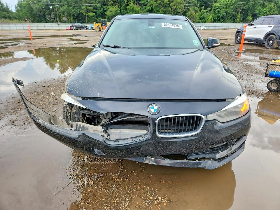 2016 Bmw 320 მანქანა იყიდება აუქციონზე, vin: WBA8E1G54GNT38202, აუქციონის ნომერი: 59624826