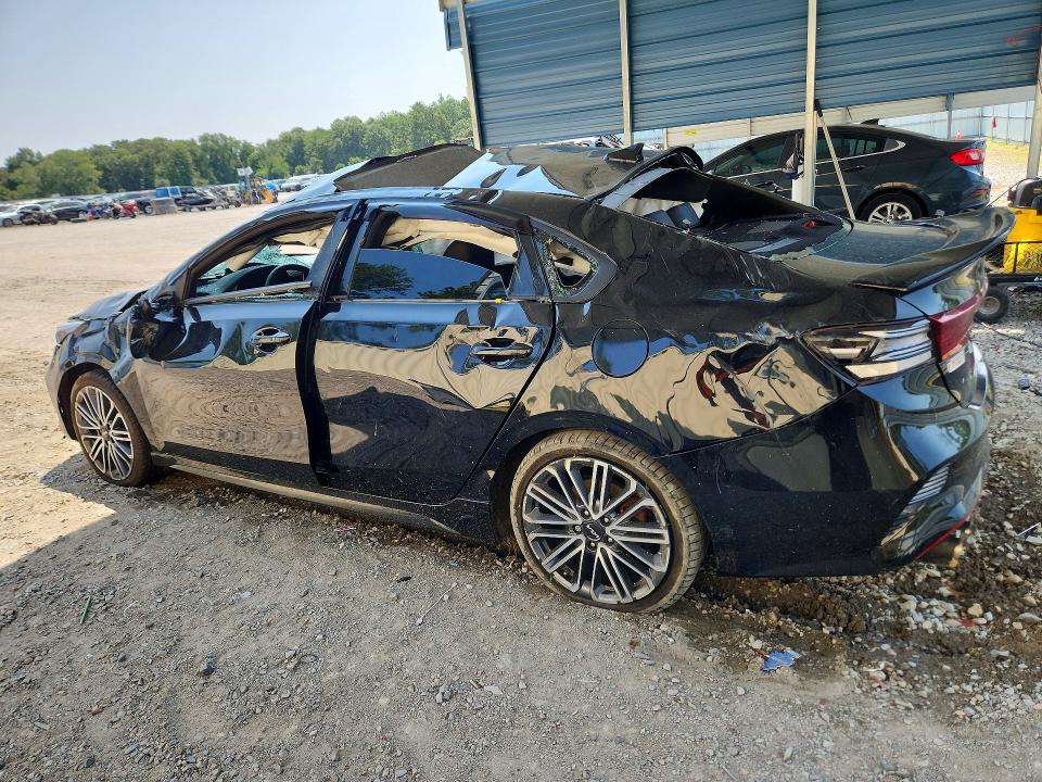 2022 Kia Forte მანქანა იყიდება აუქციონზე, vin: 3KPF44AC2NE502540, აუქციონის ნომერი: 63476216