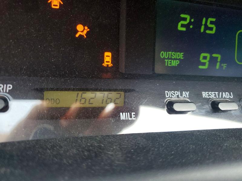 62885606 :رقم المزاد ، 4T1BF28B32U245777 vin ، 2002 Toyota Avalon مزاد بيع