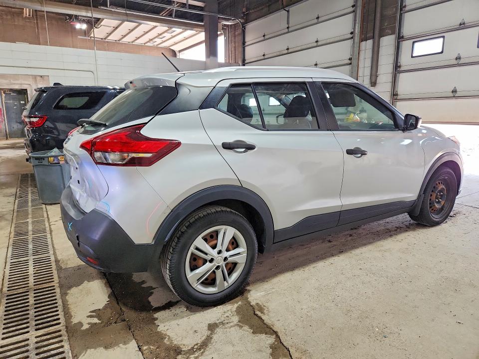 Продажа на аукционе авто 2019 Nissan Kicks, vin: 3N1CP5CU6KL569142, номер лота: 60455576