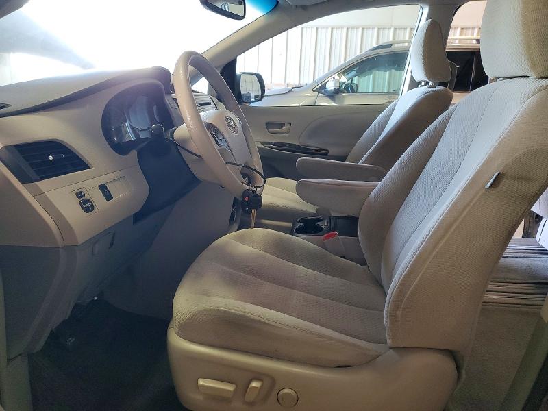 2014 Toyota Sienna მანქანა იყიდება აუქციონზე, vin: 5TDKK3DCXES484028, აუქციონის ნომერი: 62810316