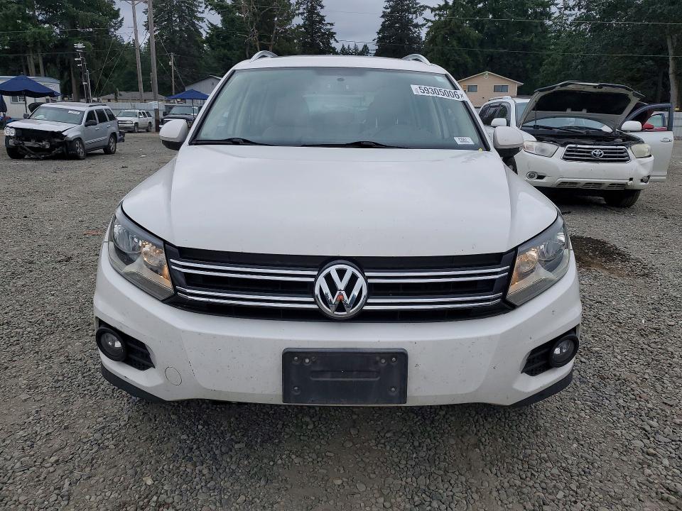 59305006 :رقم المزاد ، WVGBV7AX8CW581906 vin ، 2012 Volkswagen Tiguan مزاد بيع