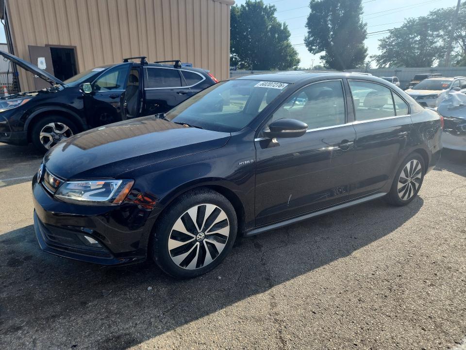60207276 :رقم المزاد ، 3VW637AJ0GM380415 vin ، 2016 Volkswagen Jetta مزاد بيع