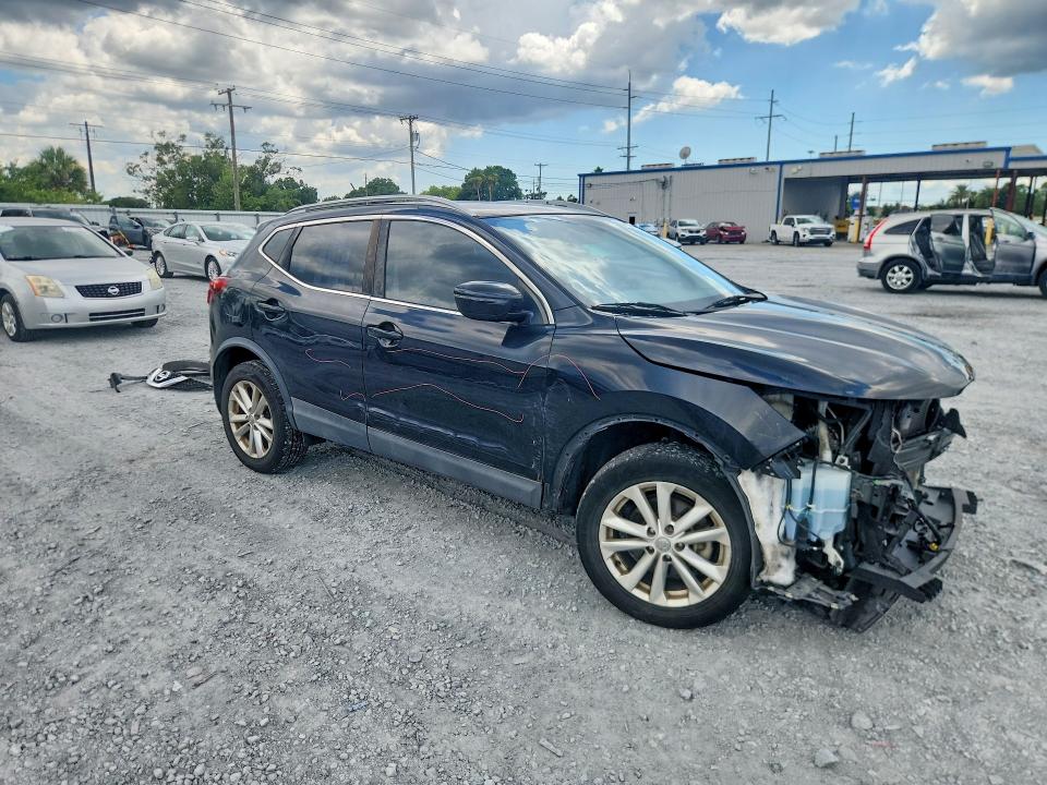 Продаж на аукціоні авто 2017 Nissan Rogue Sport, vin: JN1BJ1CP0HW034214, номер лоту: 85455345