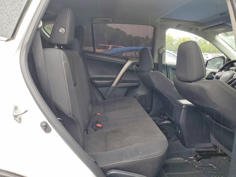 2018 Toyota Rav4 მანქანა იყიდება აუქციონზე, vin: 2T3RFREV8JW803277, აუქციონის ნომერი: 62668436