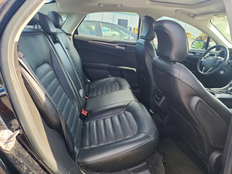 60053056 :رقم المزاد ، 3FA6P0HD1GR116451 vin ، 2016 Ford Fusion مزاد بيع
