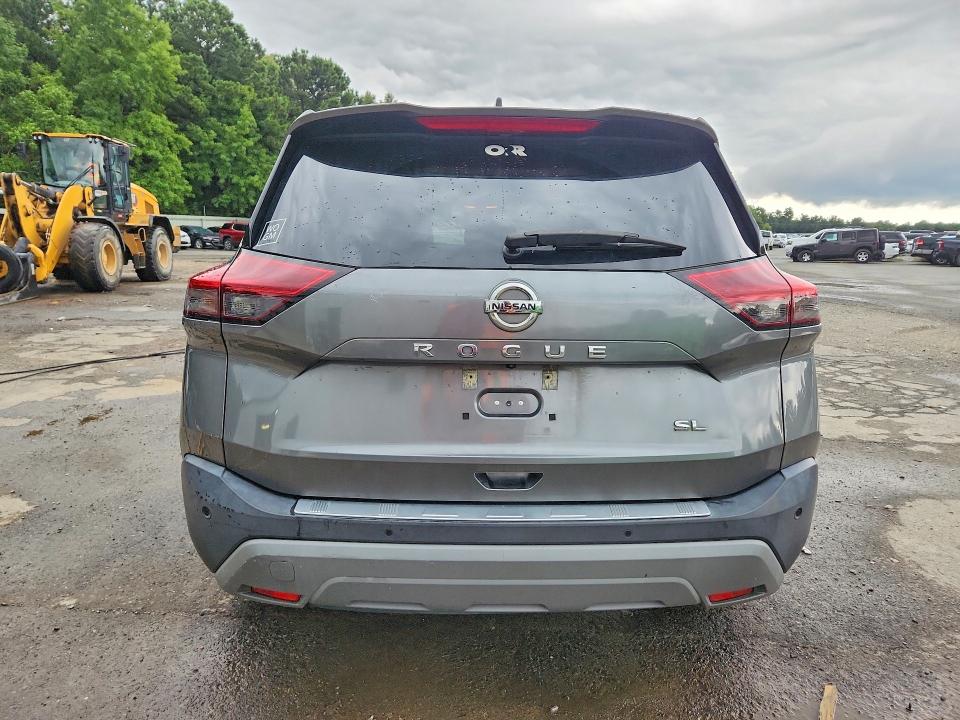 60131836 :رقم المزاد ، 5N1AT3CA2MC771822 vin ، 2021 Nissan Rogue مزاد بيع