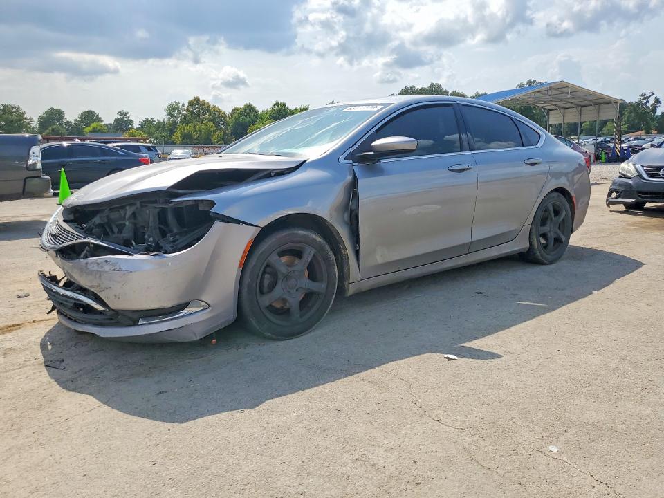 Auction sale of the 2015 Chrysler 200, vin: 1C3CCCAB0FN628615, lot number: 63135876