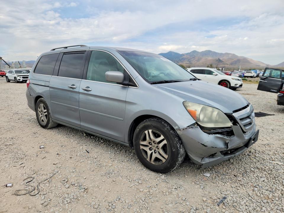 61926426 :رقم المزاد ، 5FNRL38786B101864 vin ، 2006 Honda Odyssey مزاد بيع