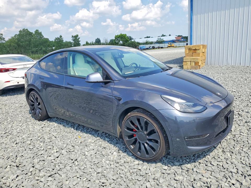 Продажа на аукционе авто 2022 Tesla Model Y, vin: 7SAYGDEF2NF307894, номер лота: 60260036