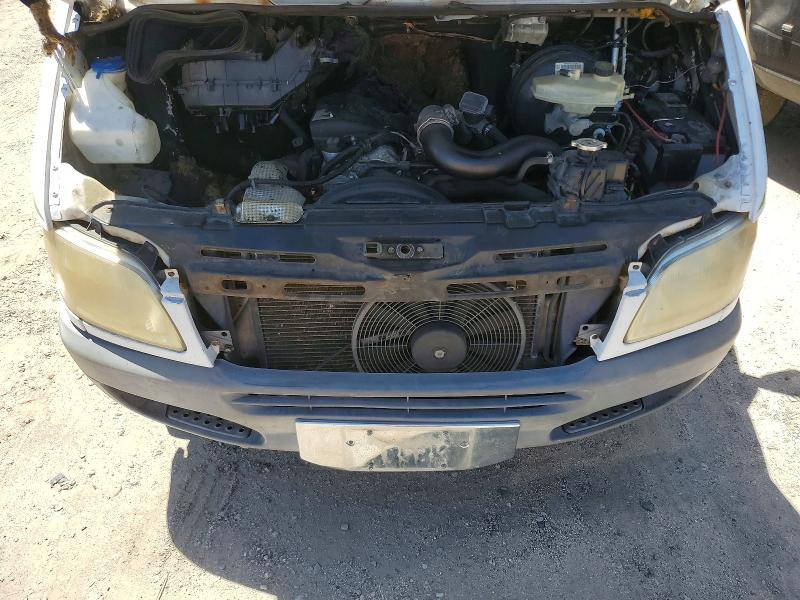 61578536 :رقم المزاد ، WD2PD644045610958 vin ، 2004 Dodge Sprinter مزاد بيع