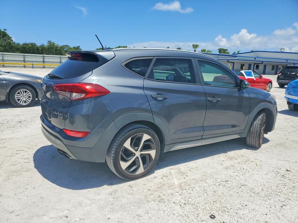 62439836 :رقم المزاد ، KM8J3CA22HU539474 vin ، 2017 Hyundai Tucson مزاد بيع