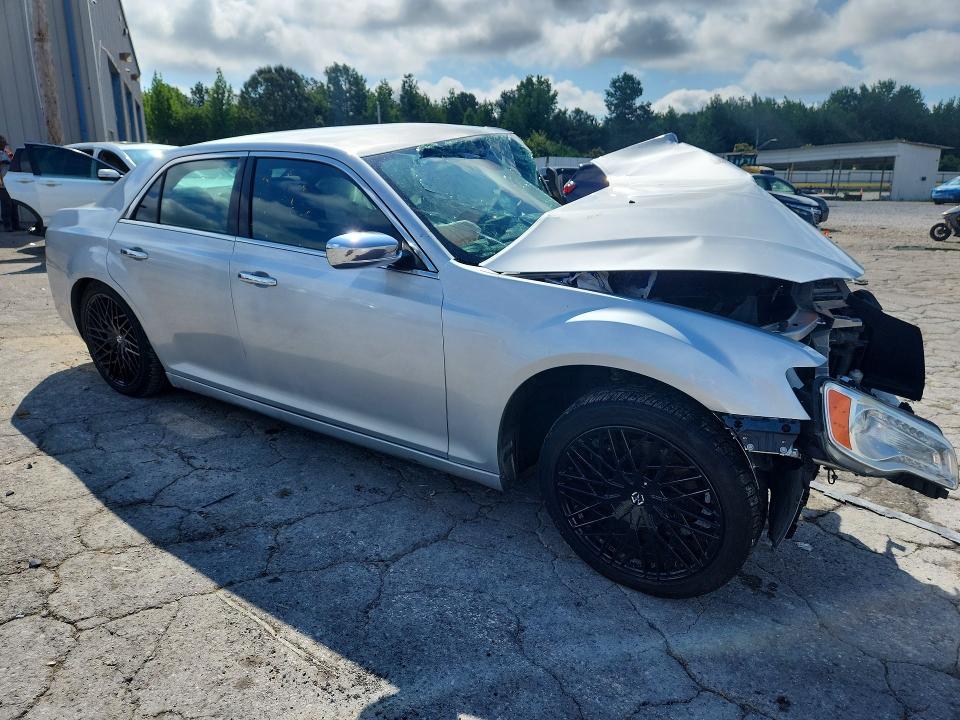 61288636 :رقم المزاد ، 2C3CCAET4CH242534 vin ، 2012 Chrysler 300c مزاد بيع