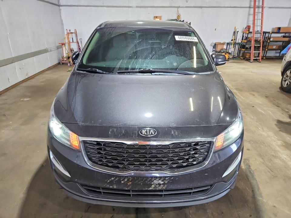 2020 Kia Sedona მანქანა იყიდება აუქციონზე, vin: KNDMB5C1XL6597107, აუქციონის ნომერი: 60946686